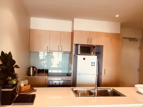 Hobart Inner City Apartment - QLD Tourism 3