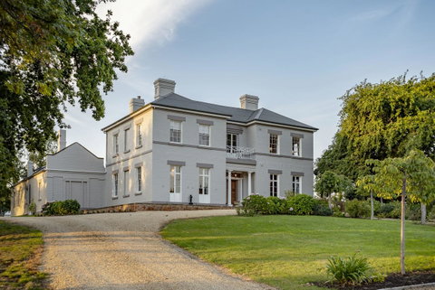 Prospect Country House & Restaurant - QLD Tourism 0