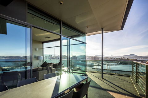 Lenna Of Hobart - QLD Tourism 32