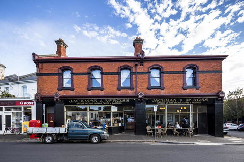 Lenna Of Hobart - QLD Tourism 15