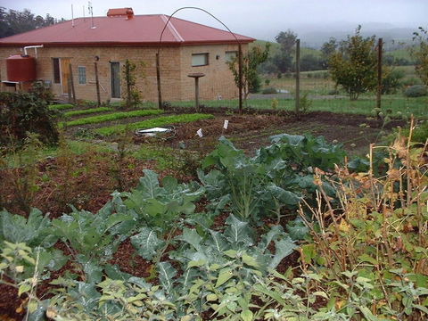 Cherry Top Farmstay - Boutique Eco Village - QLD Tourism 15
