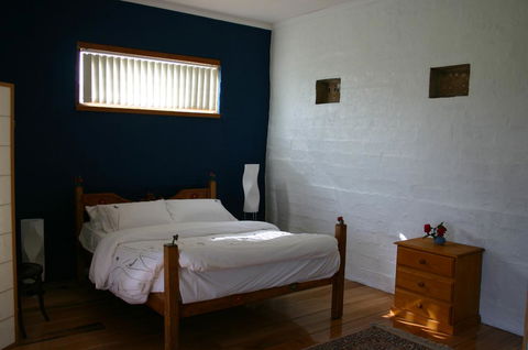 Cherry Top Farmstay - Boutique Eco Village - QLD Tourism 31