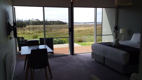 Pelican Point Sanctuary - QLD Tourism 16