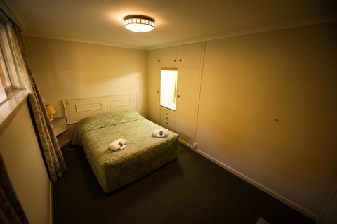 Parklane Motel - QLD Tourism 7
