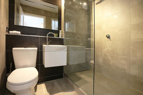 Hotel Launceston - QLD Tourism 6