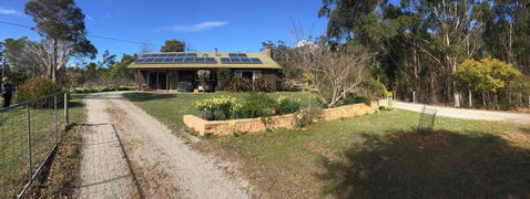 Eureka Farm - Queensland Tourism 1