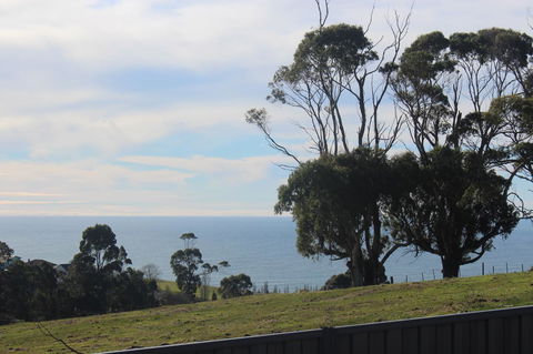 Hilltop Ocean Views å±±é¡¶æµ·æ™¯ - Queensland Tourism 2