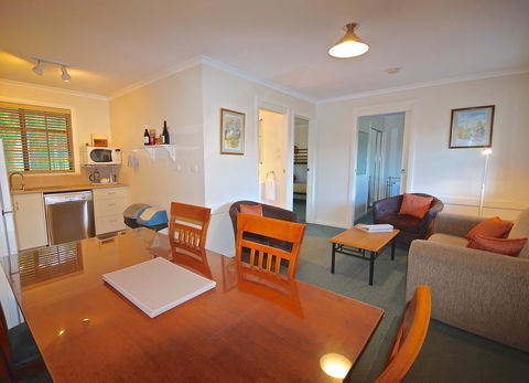Port Arthur Villas - QLD Tourism 14