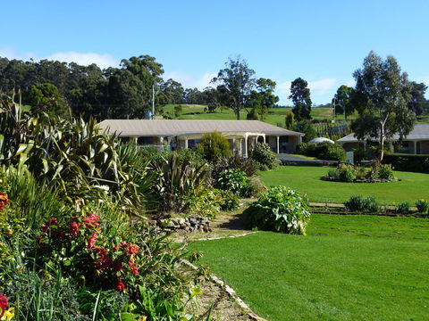 Port Arthur Villas - QLD Tourism 3