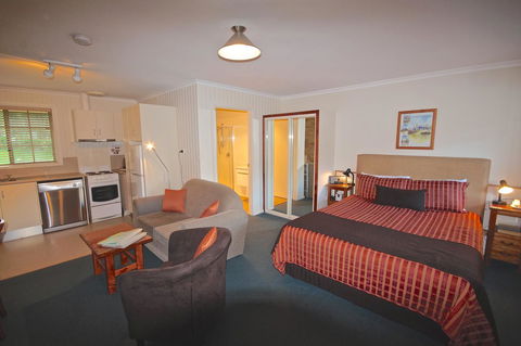 Port Arthur Villas - QLD Tourism 22