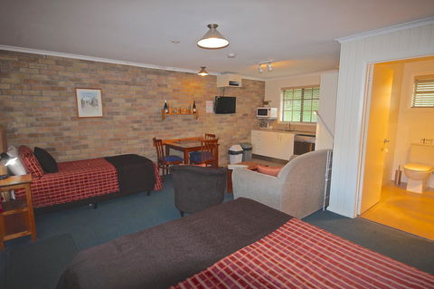 Port Arthur Villas - QLD Tourism 19