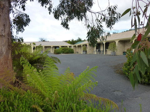 Port Arthur Villas - QLD Tourism 7