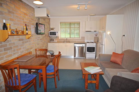 Port Arthur Villas - QLD Tourism 20