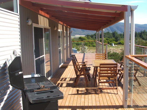 Seymour Waves - Queensland Tourism 3