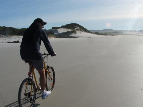 Seymour Waves - Queensland Tourism 18