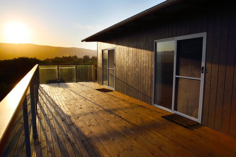 Seymour Waves - Queensland Tourism 25