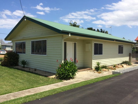 Pinestumps Holiday Home - QLD Tourism 10