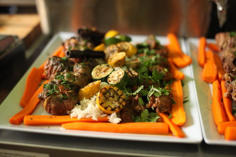 Island Breeze Motel - QLD Tourism 9