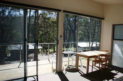 Craggy Peaks Wilderness Cabins - Queensland Tourism 11