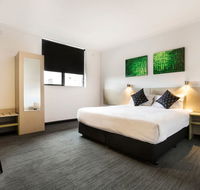 Nightcap at St Albans Hotel - Queensland Tourism