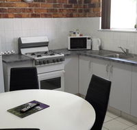 Nimbin Rocks Retreat - QLD Tourism