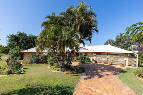 Ninderry Rise Retreat - QLD Tourism 0