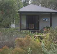 Noosa Studio at Lake Weyba - QLD Tourism