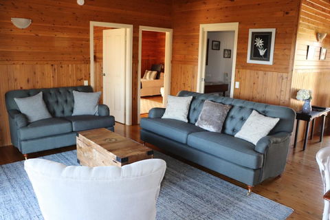 North Lodge Clan Cottage - QLD Tourism 3