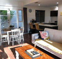 Norwood Townhouse City Fringe - QLD Tourism