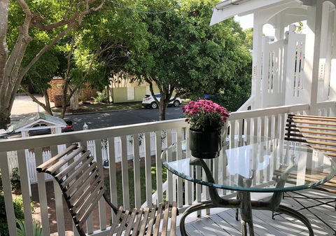 Number 12 B&B - QLD Tourism 2