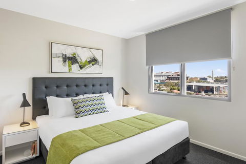 Oaks Brisbane Woolloongabba Suites - QLD Tourism 0