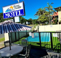 Ocean Parade Motel - QLD Tourism