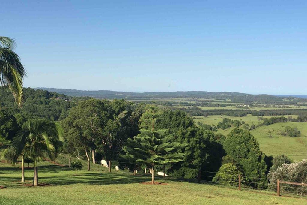 Knockrow NSW QLD Tourism