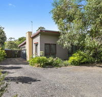 OCEANS 12 - ANGLESEA - Queensland Tourism
