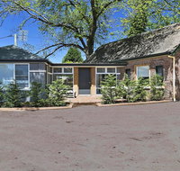 Old Bank Stables - 3 night weekends for price of 2 - QLD Tourism