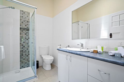 Old World Charm On Shannon - Queensland Tourism 2