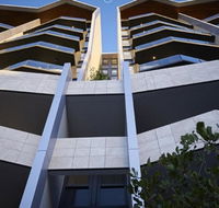 ONE OAK 693I - QLD Tourism