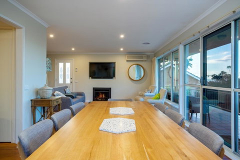 Ostia A Dromana - QLD Tourism 3