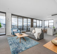 Oversized Luxe 1 Bedder - Amazing Barton - Gym - QLD Tourism