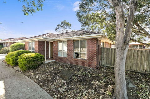 Ozan Unit 1-9 - QLD Tourism 0