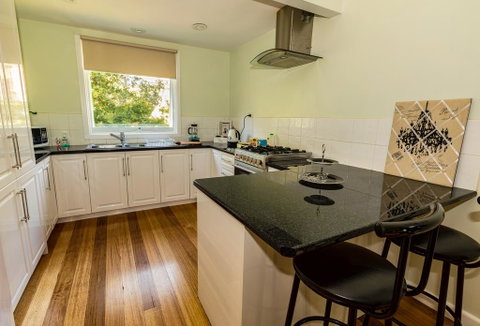 Paddys Creek Retreat - QLD Tourism 2