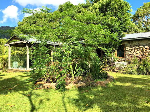 Palm Grove Rainforest Retreat - QLD Tourism 2