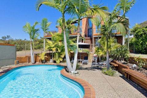 Panorama Beach House - QLD Tourism 0