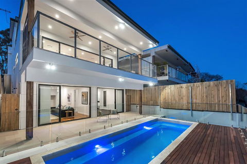 Panoramic Views Villa Birdwood Terrace 4 Bedroms - Toowong - QLD Tourism 1