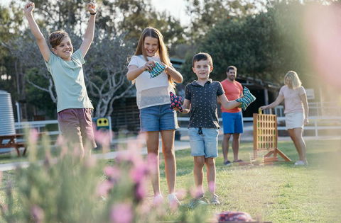 Paradise Country Farmstay - QLD Tourism 3