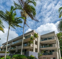 Paringa  -  Private Beachfront Apartments - QLD Tourism