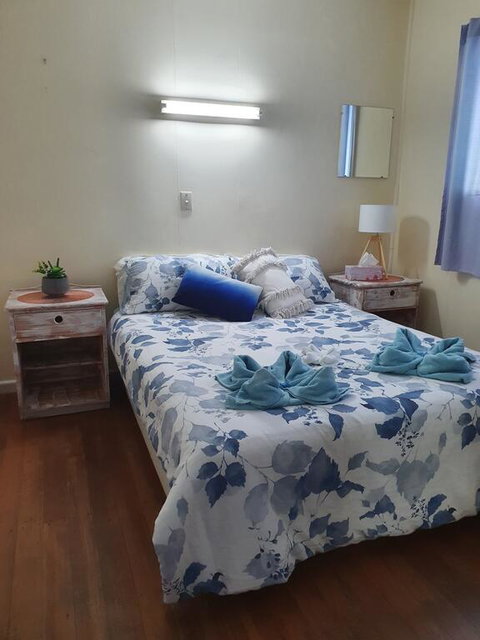 Park Beach Cabins - QLD Tourism 2