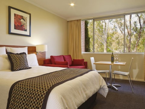 Parkview Motor Inn - QLD Tourism 0