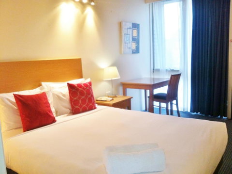Parkwood Motel & Apartments - QLD Tourism 2