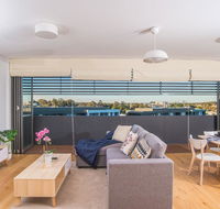PEAK EAST 2bed2bath APT Ryde SO RELAXING - QLD Tourism
